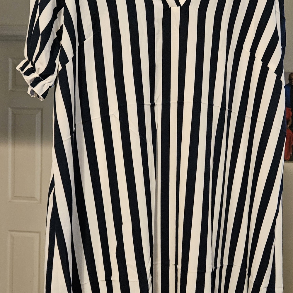 SHEIN Black and White Striped Midi Dress